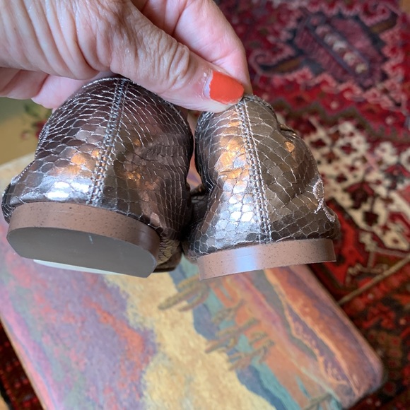 Sam Edelman Rose Gold Ballet Flats. Size 7 1/2. Worn once. - Picture 6 of 6
